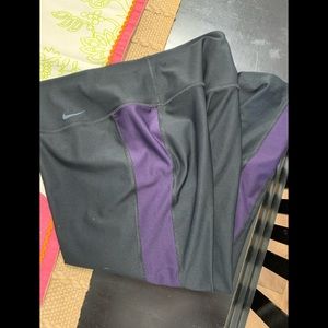 Nike Capri leggings